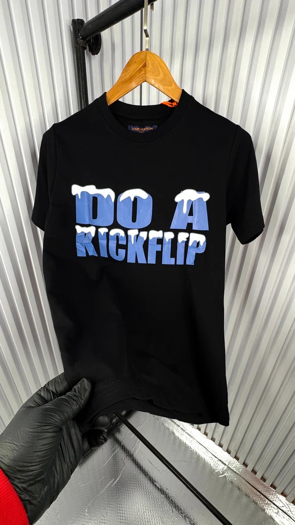 The Rise of Luxury T-Shirts for Men: A Modern Twist on Classic&nbsp;Style